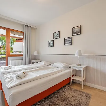 Meiguan With Huge Terrace + Extra 2 Parking Spots Apartament
